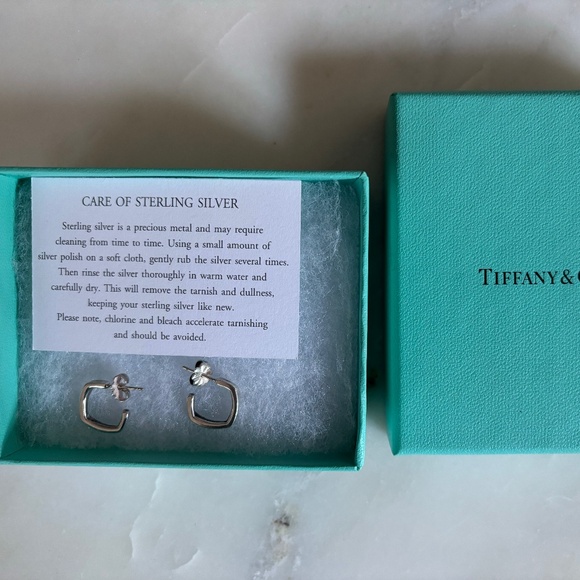 Tiffany & Co. Jewelry - Tiffany Frank Gehry Torque cube small silver hoop earrings